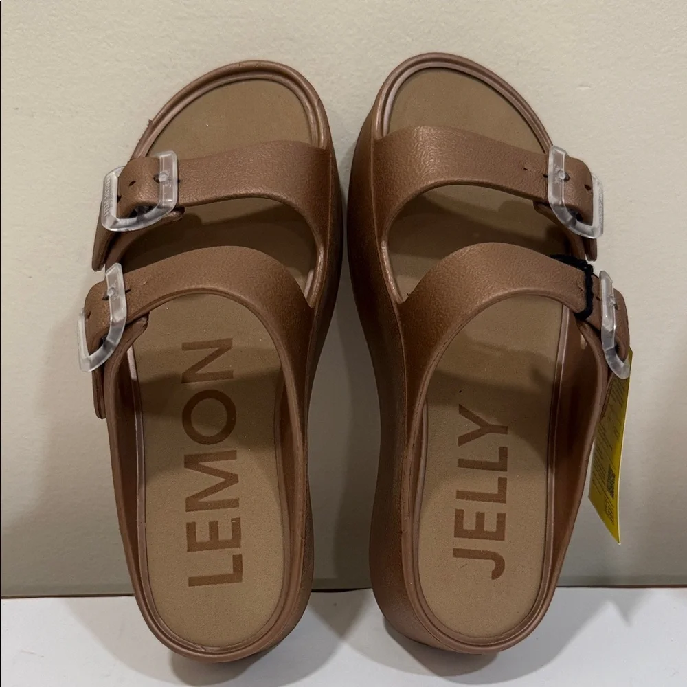 NWT - Lemon Jelly Vegan Fenix Bronze 2” Platform Sandals (sz US 6 or Euro 37)